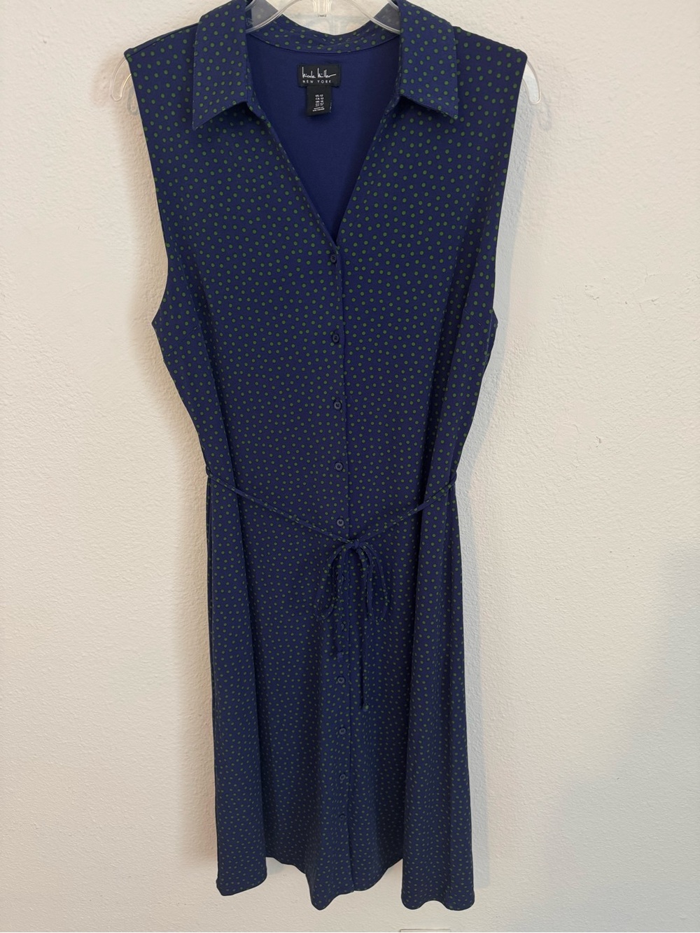 Nicole Miller Navy Sleeveless Button-Front Midi Dress with Green Dot Print